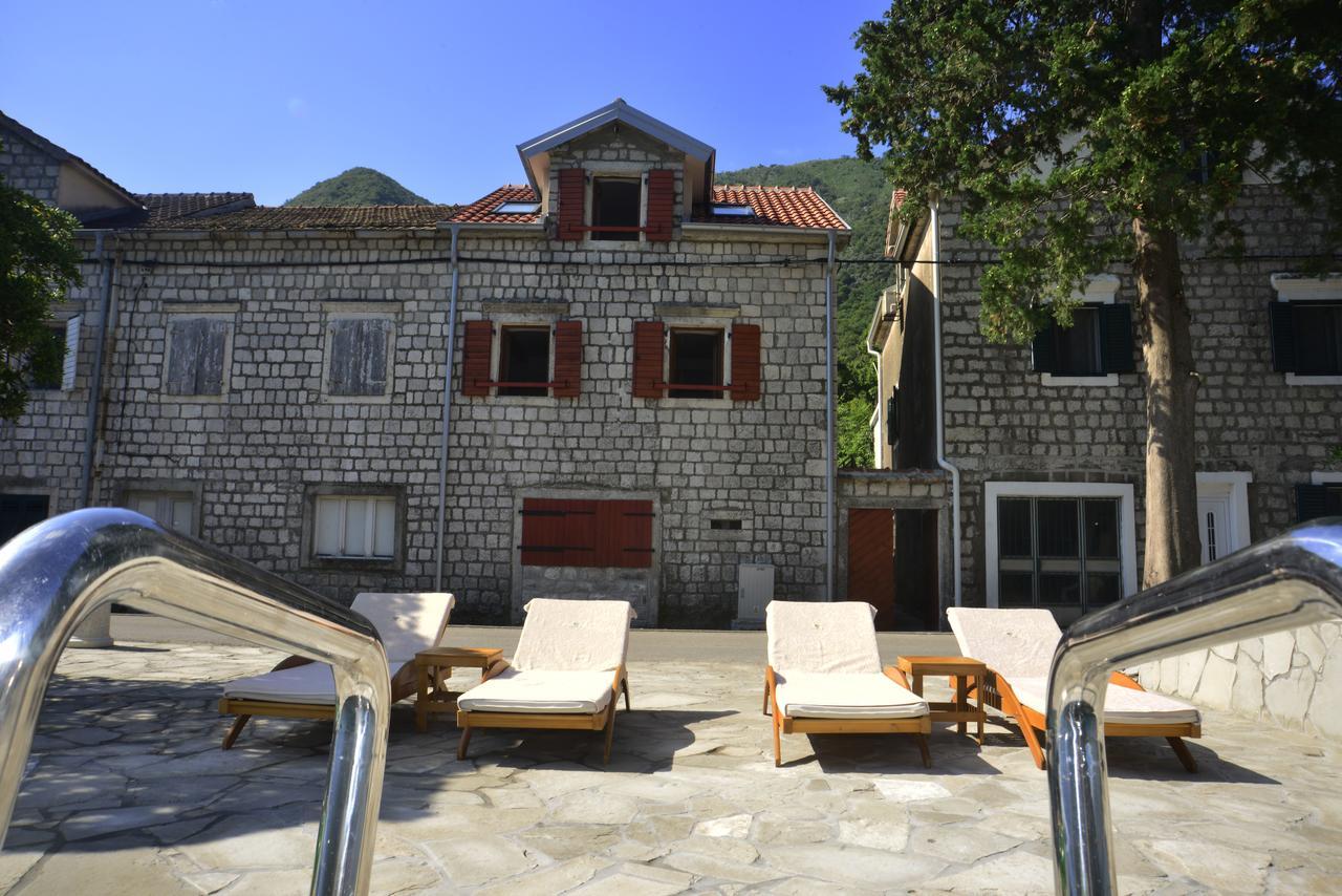 A Hundred Olive Trees Apartments Котор Экстерьер фото