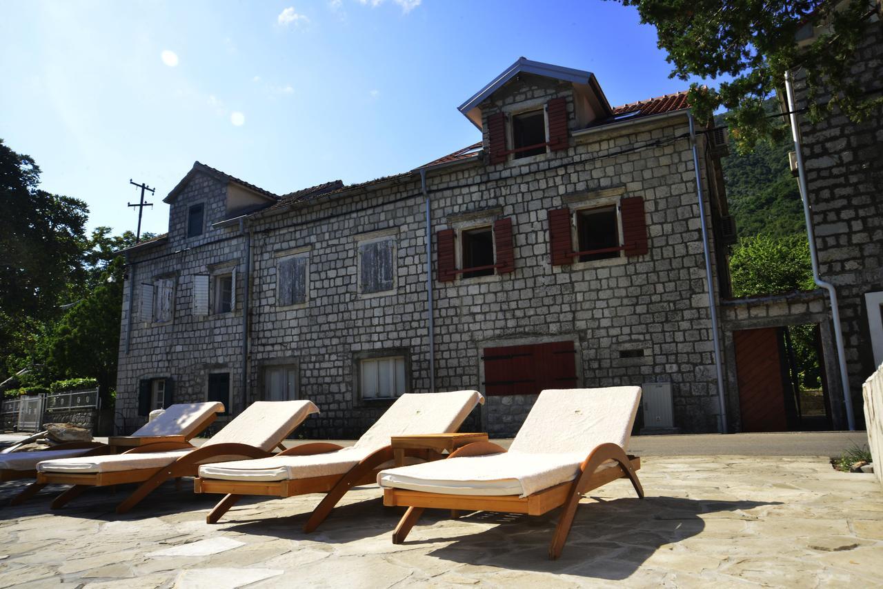 A Hundred Olive Trees Apartments Котор Экстерьер фото